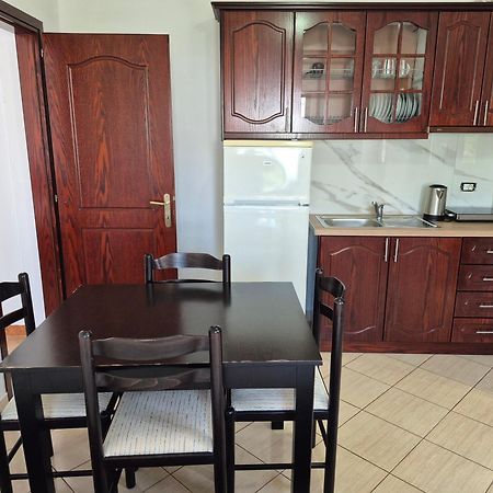 Vita Apartment - Spacious Garden And Balcony 5 Min To Beach & Center Ksamil Extérieur photo