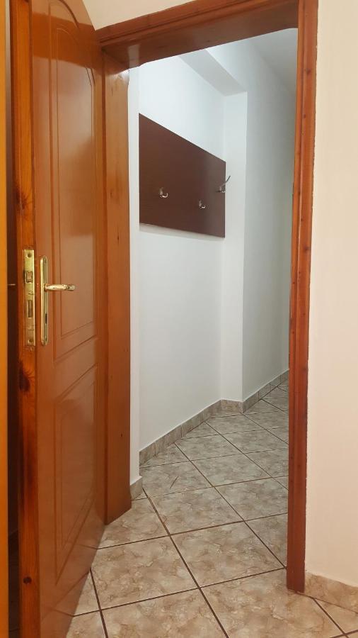 Vita Apartment - Spacious Garden And Balcony 5 Min To Beach & Center Ksamil Extérieur photo