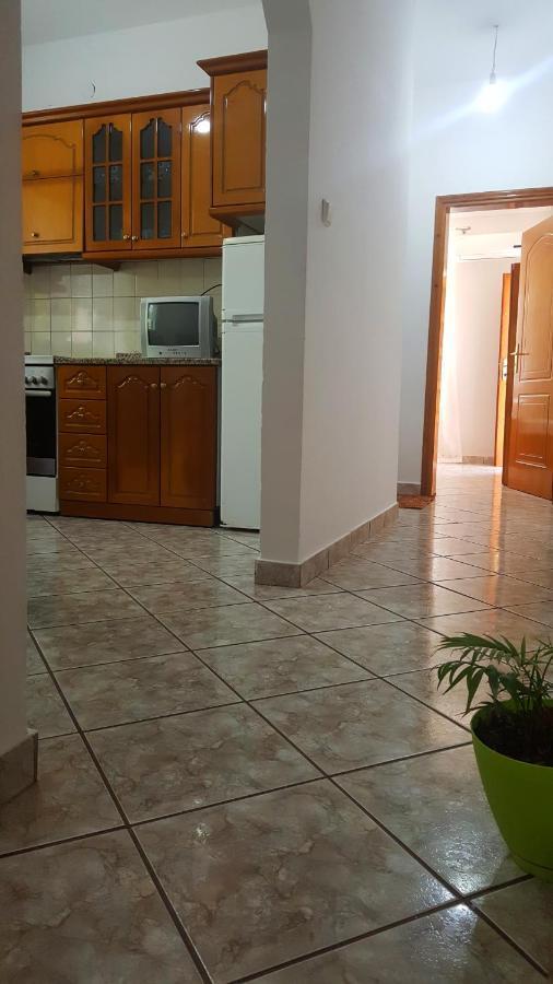 Vita Apartment - Spacious Garden And Balcony 5 Min To Beach & Center Ksamil Extérieur photo