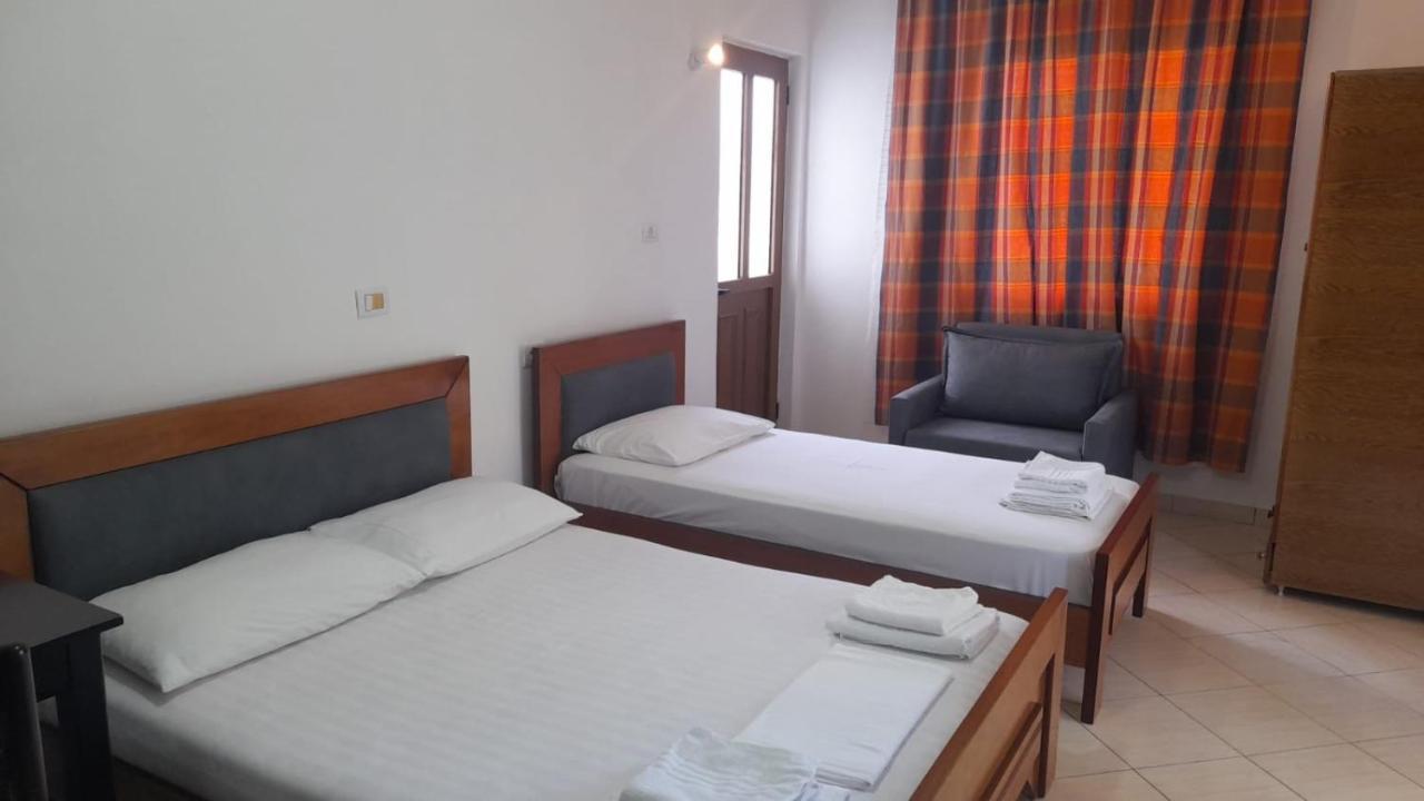 Vita Apartment - Spacious Garden And Balcony 5 Min To Beach & Center Ksamil Extérieur photo
