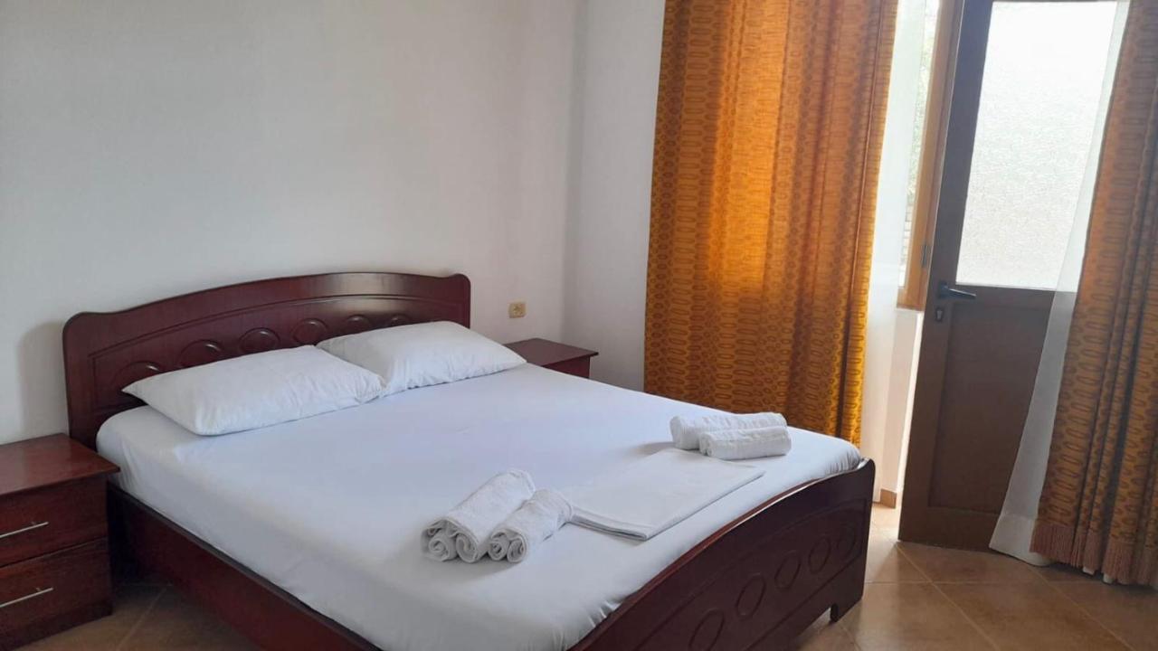Vita Apartment - Spacious Garden And Balcony 5 Min To Beach & Center Ksamil Extérieur photo
