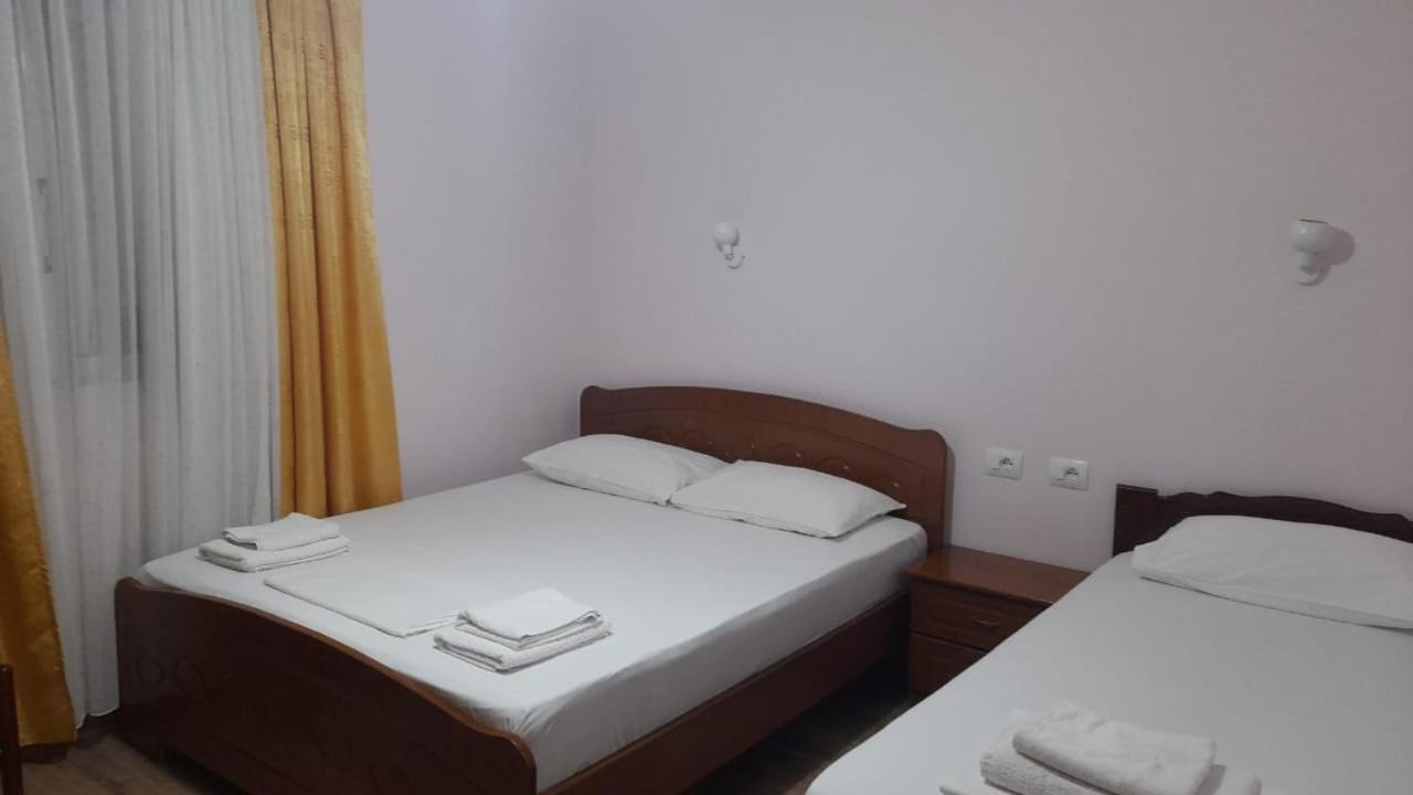 Vita Apartment - Spacious Garden And Balcony 5 Min To Beach & Center Ksamil Extérieur photo