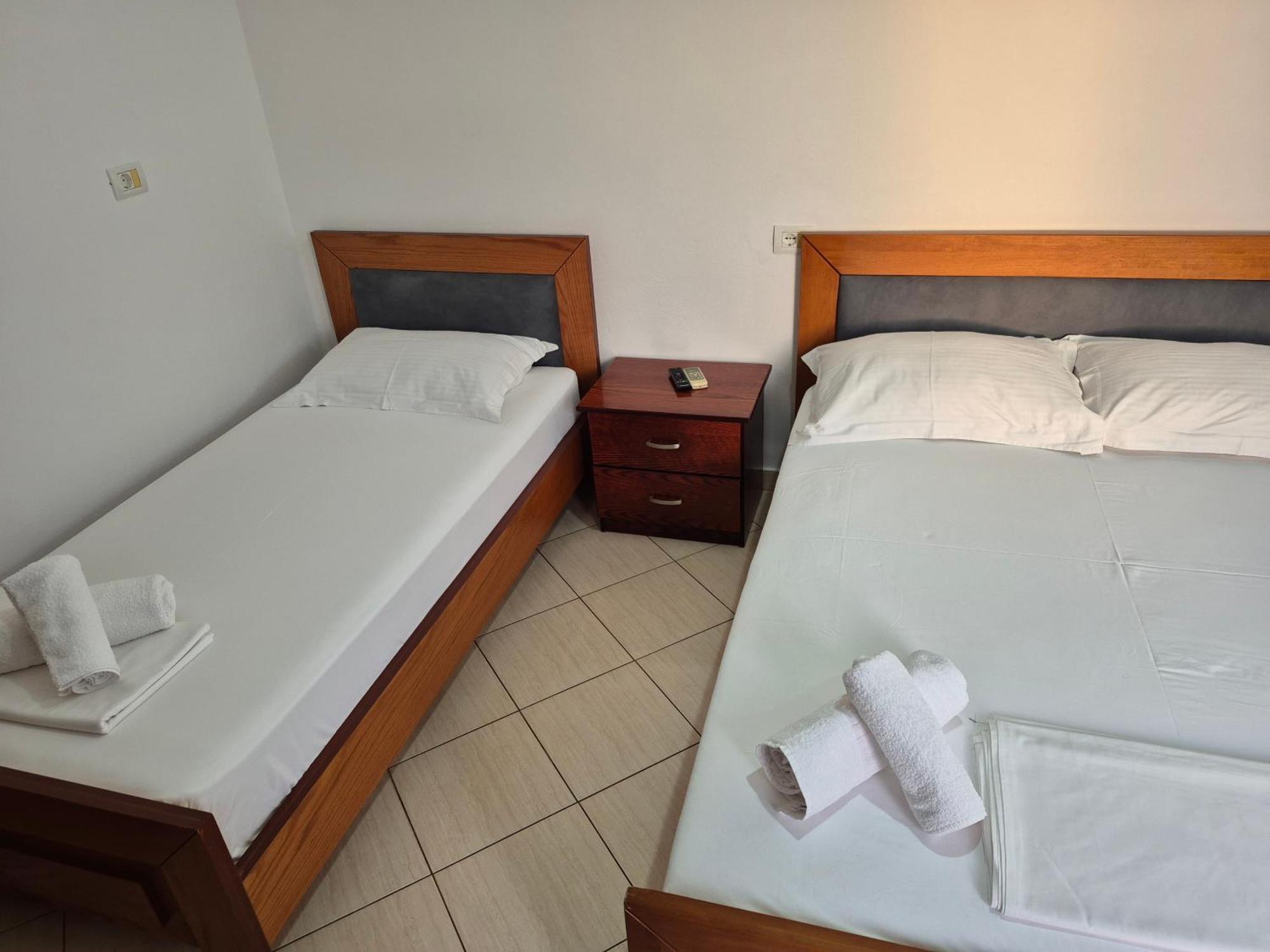 Vita Apartment - Spacious Garden And Balcony 5 Min To Beach & Center Ksamil Extérieur photo