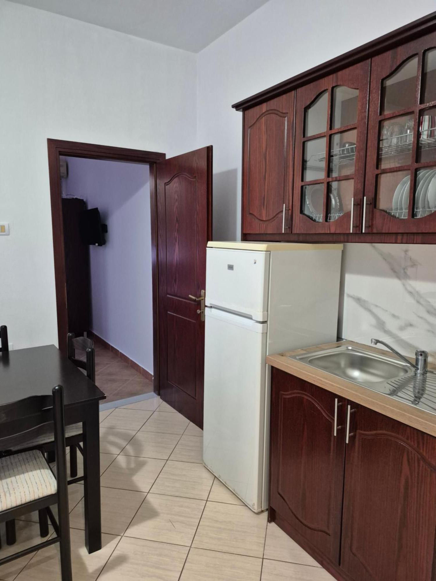 Vita Apartment - Spacious Garden And Balcony 5 Min To Beach & Center Ksamil Extérieur photo